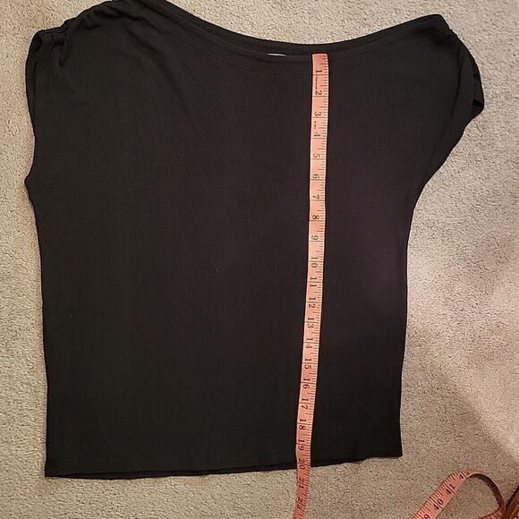 Threads 4 Thought black off the shoulder top. Sz med - Picture 4 of 7